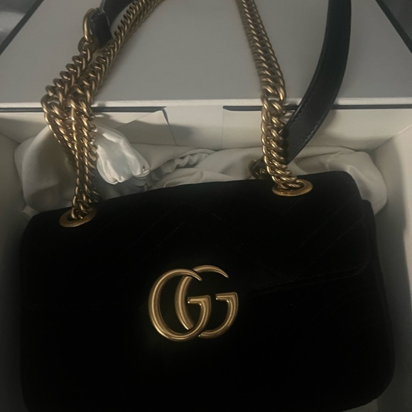 Gucci purse - Picture 3 of 6